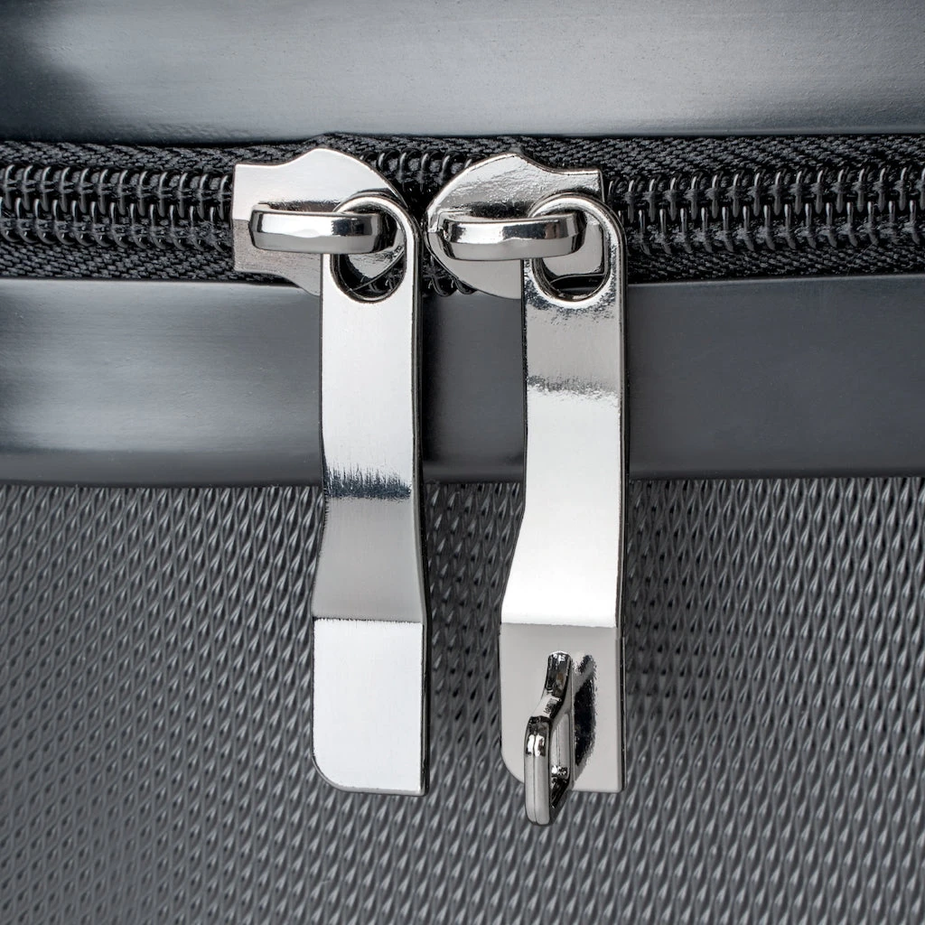 Cabin Suitcase - Sophisticated Lady - Purple